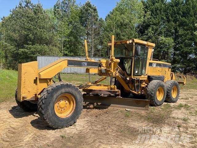 CAT 12H Grader