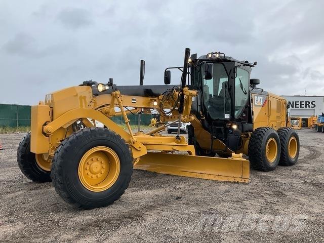 CAT 12M3 Grader