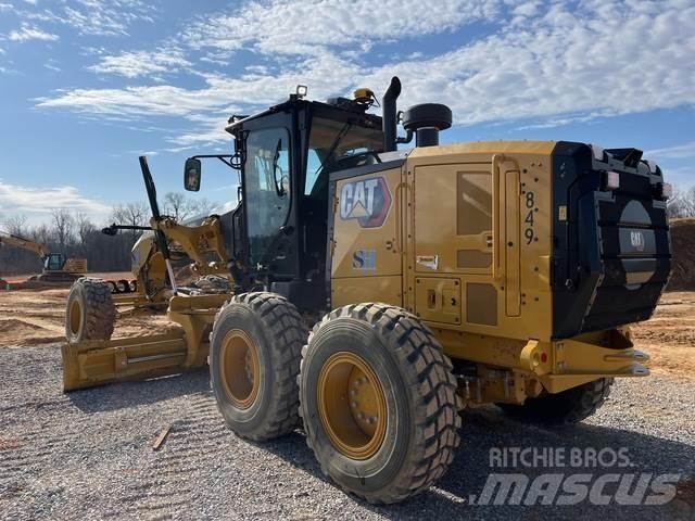 CAT 140 Grader