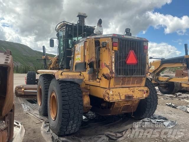 CAT 16M Grader