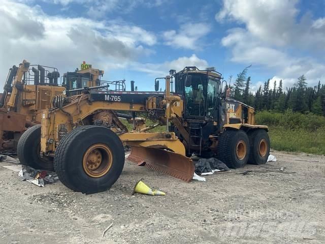 CAT 16M Grader