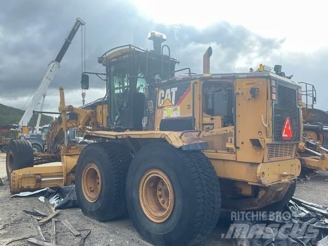 CAT 16M Grader