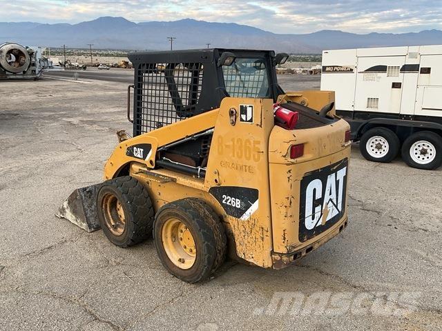 CAT 226B Kompaktlader