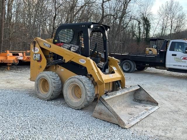 CAT 236D3 Kompaktlader