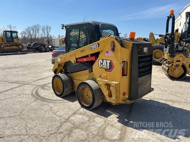 CAT 236D3 Kompaktlader