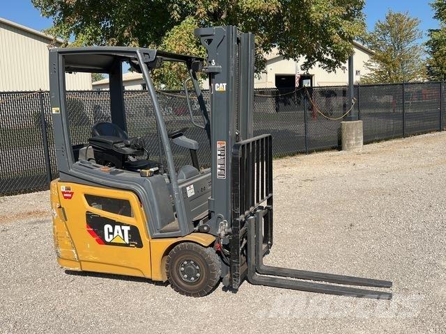 CAT 2ET2500 Elektro Stapler