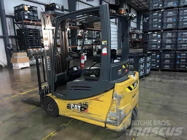CAT 2ET3000 Elektro Stapler