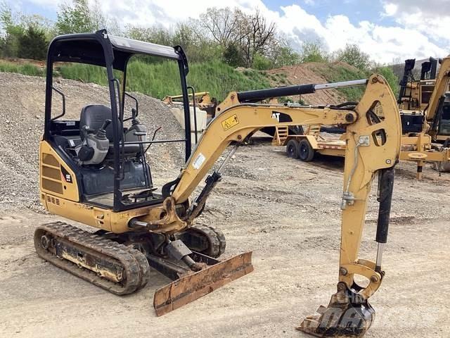 CAT 301.7D Raupenbagger
