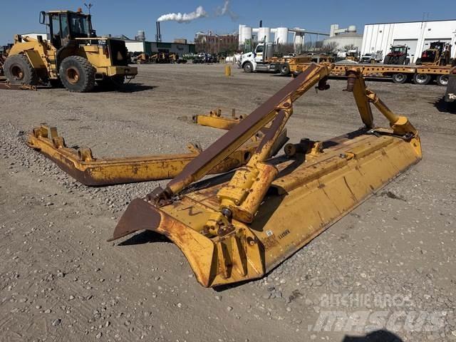 CAT 334-1781 Planierschilder/Scharen