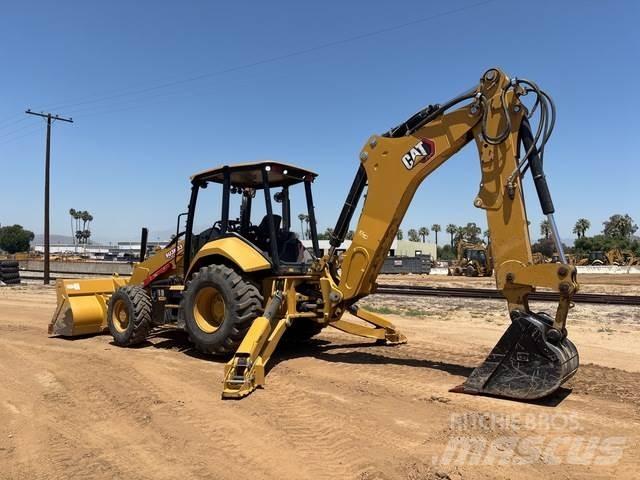 CAT 450 Baggerlader