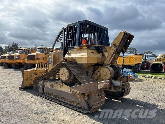 CAT 527 Bulldozer