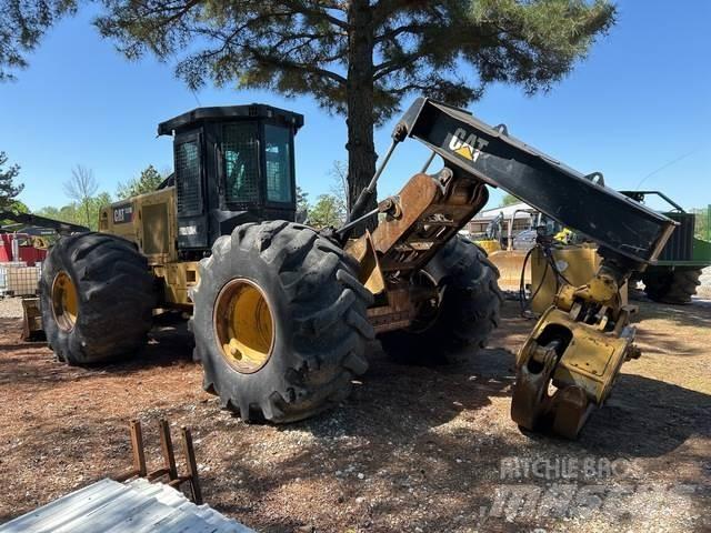 CAT 535D Stammholzschlepper