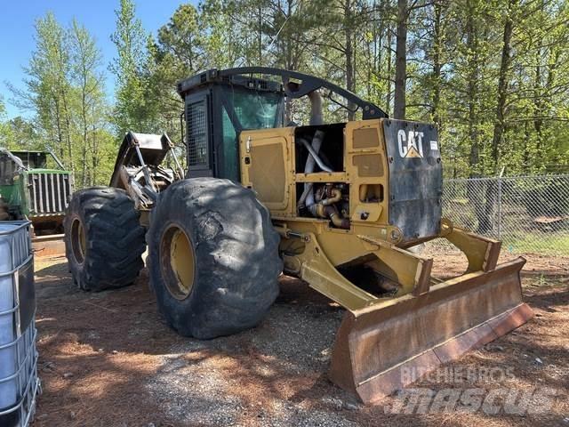 CAT 535D Stammholzschlepper