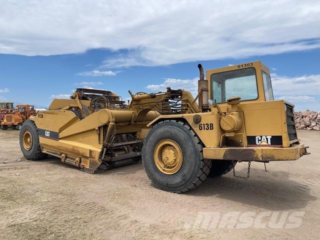 CAT 613B Schaber
