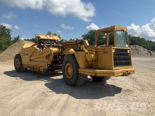 CAT 613B Schaber