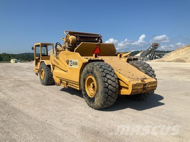 CAT 613B Schaber