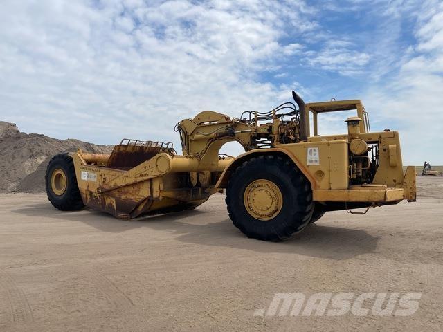 CAT 621B Schaber