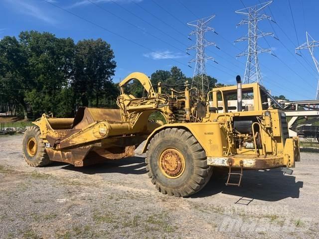 CAT 621F Schaber