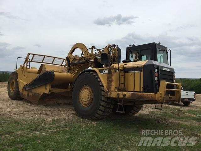 CAT 621G Schaber
