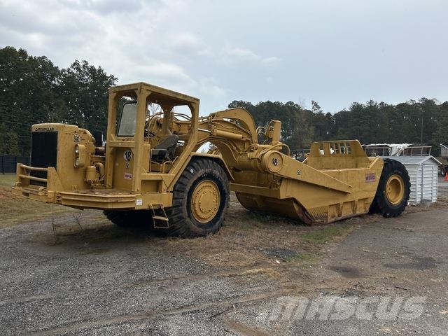 CAT 631C Schaber