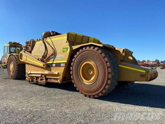 CAT 651E Schaber