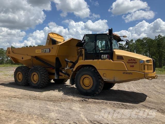 CAT 730 Dumper - Knickgelenk