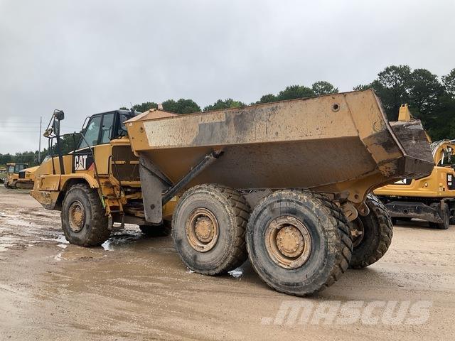 CAT 730C Dumper - Knickgelenk