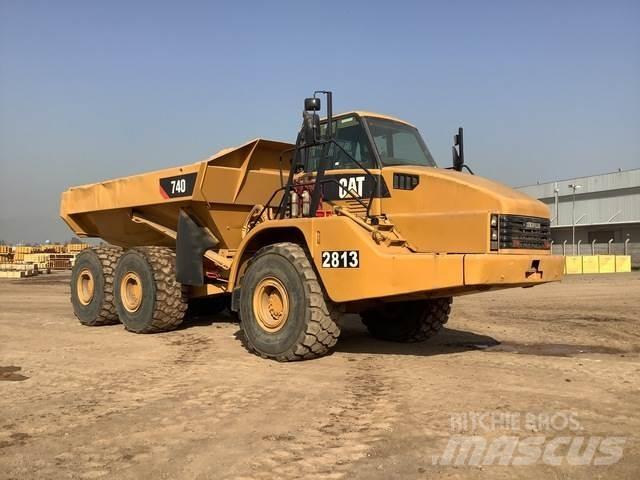 CAT 740 Dumper - Knickgelenk