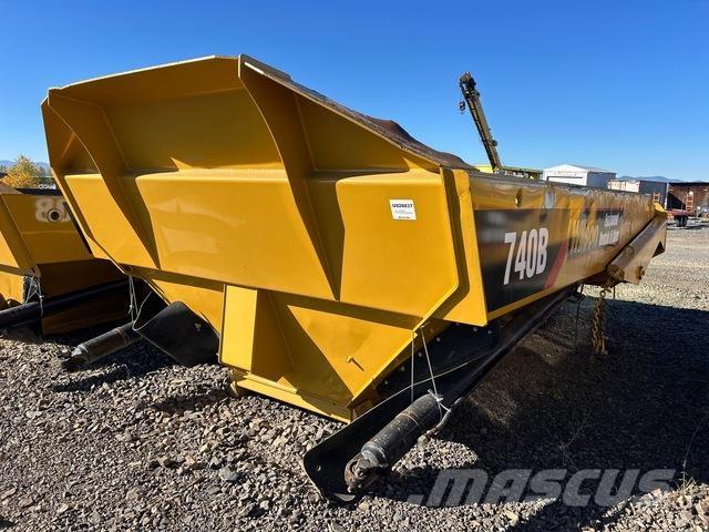 CAT 740B Transport Sonstige