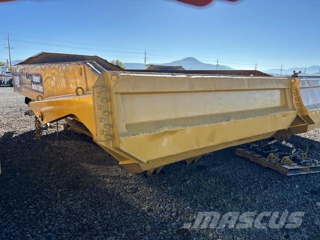 CAT 740B Transport Sonstige