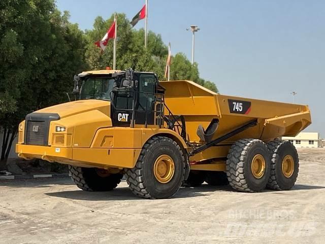 CAT 745 Dumper - Knickgelenk