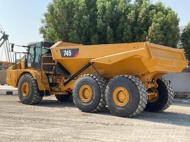 CAT 745 Dumper - Knickgelenk