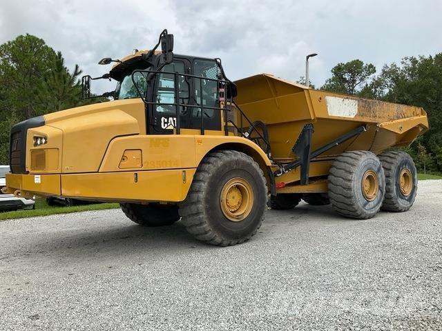 CAT 745 Dumper - Knickgelenk