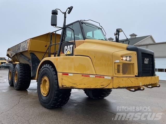CAT 745C Dumper - Knickgelenk