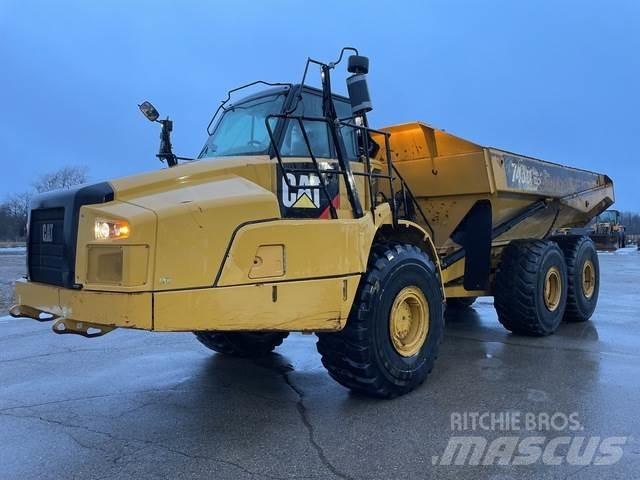 CAT 745C Dumper - Knickgelenk