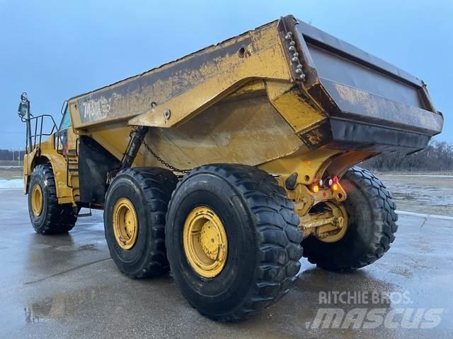CAT 745C Dumper - Knickgelenk