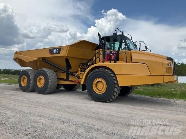 CAT 745C Dumper - Knickgelenk