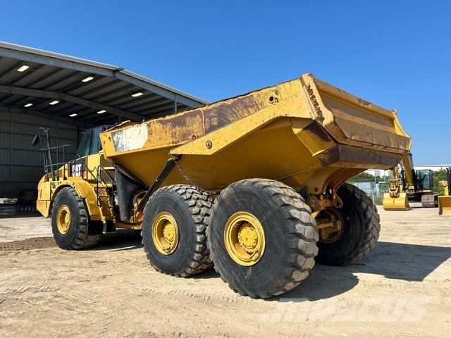 CAT 745C Dumper - Knickgelenk