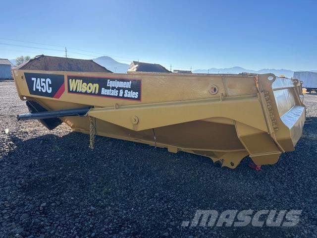 CAT 745C Transport Sonstige