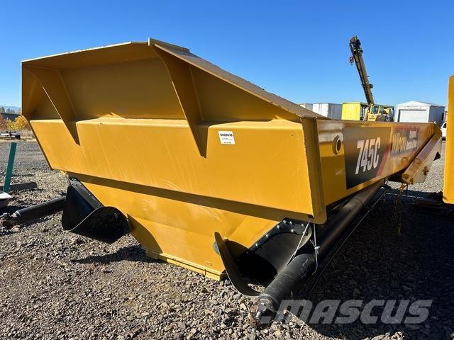 CAT 745C Transport Sonstige