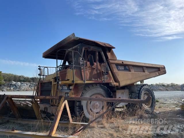 CAT 769D Dumper - Knickgelenk