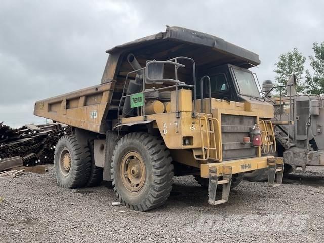 CAT 769D Dumper - Knickgelenk