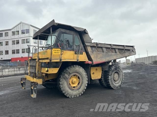 CAT 769D Dumper - Knickgelenk