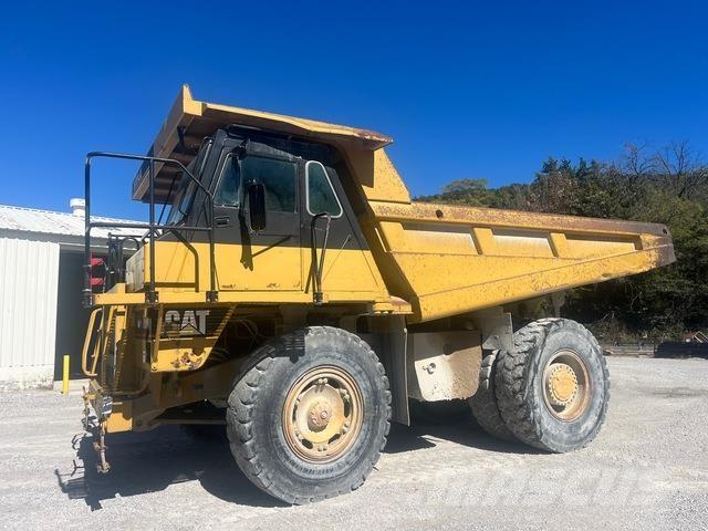 CAT 769D Dumper - Knickgelenk