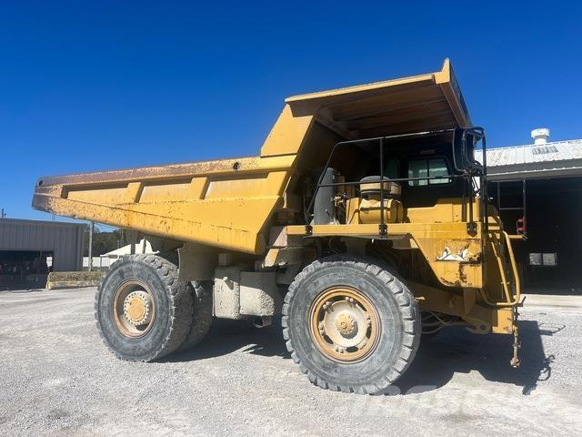 CAT 769D Dumper - Knickgelenk