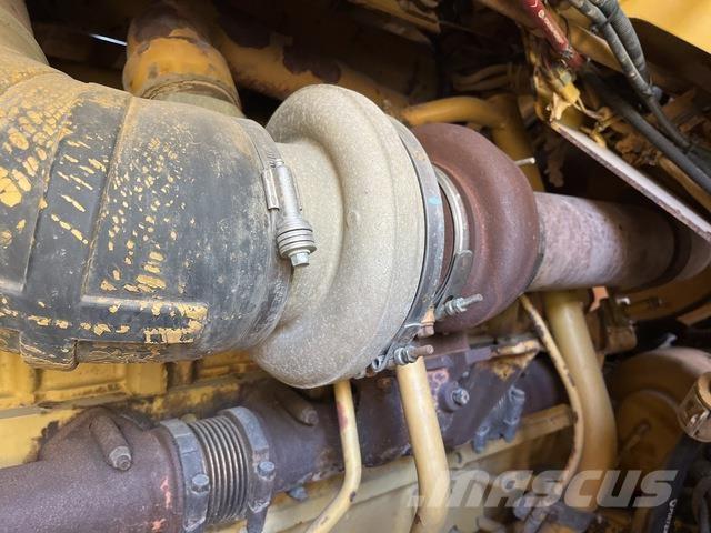 CAT 773D Dumper - Knickgelenk