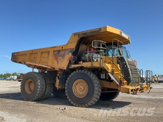 CAT 773F Dumper - Knickgelenk