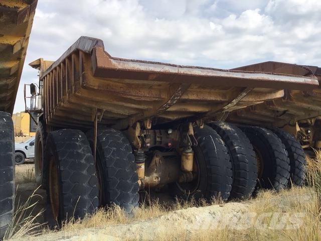 CAT 777 Dumper - Knickgelenk