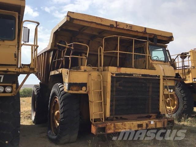 CAT 777 Dumper - Knickgelenk