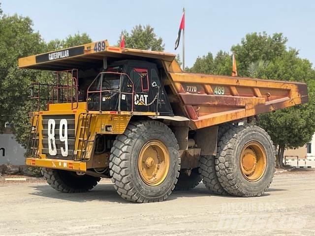 CAT 777D Dumper - Knickgelenk